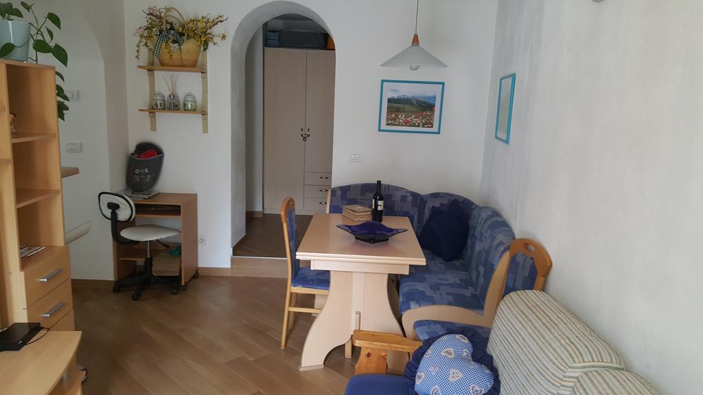 Casa Di Girolamo Apartment เปรดัซโซ ภายนอก รูปภาพ